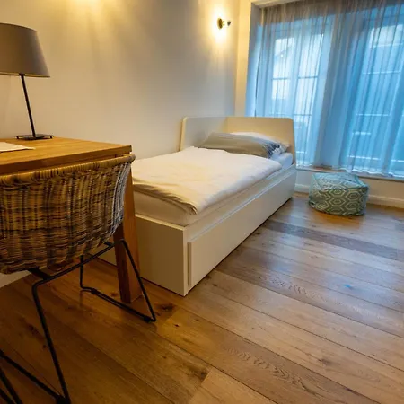 Wertschaetzer I - Karlstr * Detmold