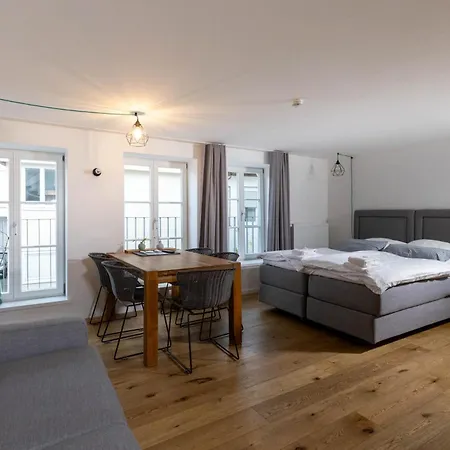 Wertschaetzer I - Karlstr * Detmold