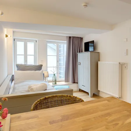 Wertschaetzer I - Karlstr Apartament *