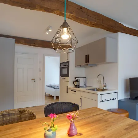 Wertschaetzer I - Karlstr * Detmold