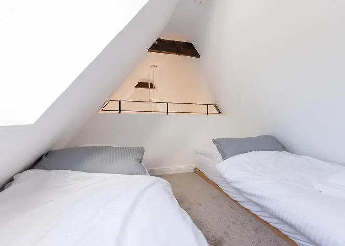 Wertschaetzer I - Karlstr * Detmold