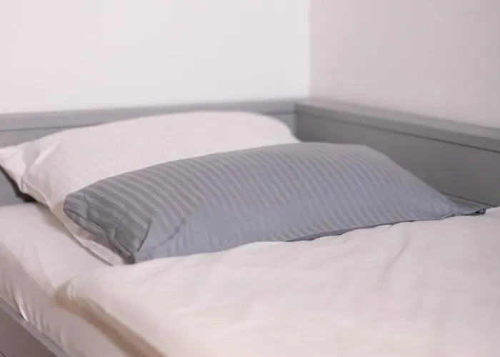 Wertschätzer I - Karlstr Apartment Detmold